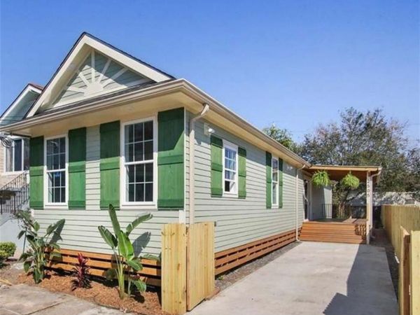 2505 ARTS Street, New Orleans, LA 70117