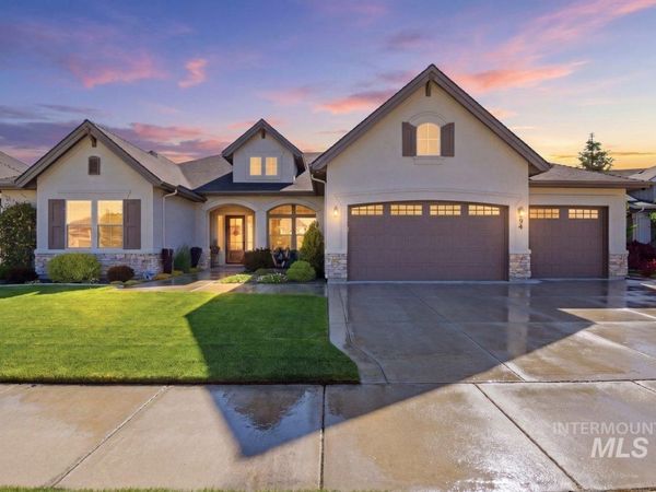 594 S Devon Ave, Star, ID 83669