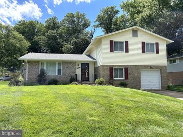 4898 WHEATSTONE DRIVE, FAIRFAX, VA 22032