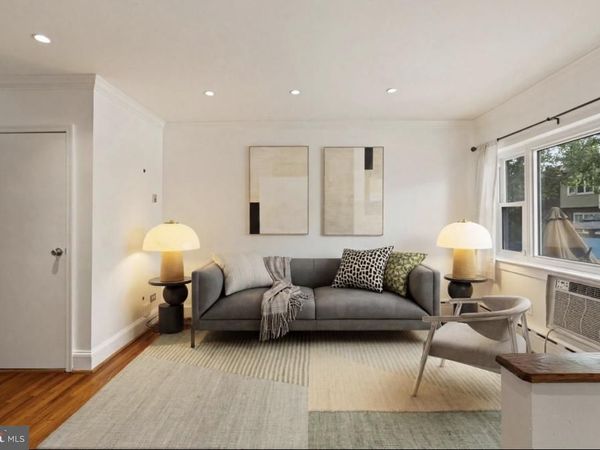 923 ANCHOR STREET, PHILADELPHIA, PA 19124