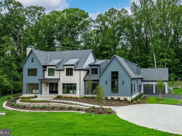 796 FALLS FARM COURT , GREAT FALLS, VA 22066