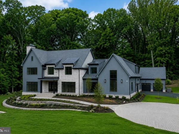 796 FALLS FARM COURT , GREAT FALLS, VA 22066