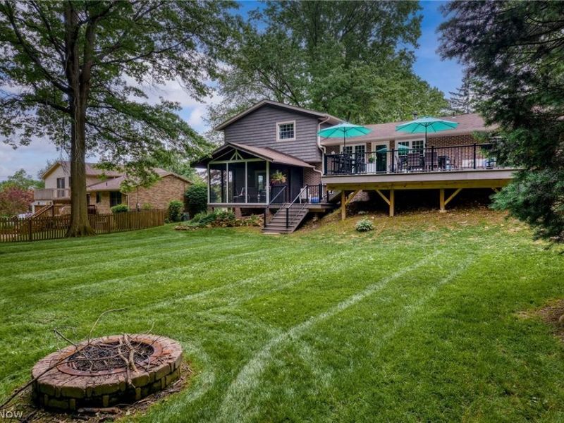 4781 Laburnum Drive, Green, OH 44319 Photo 5
