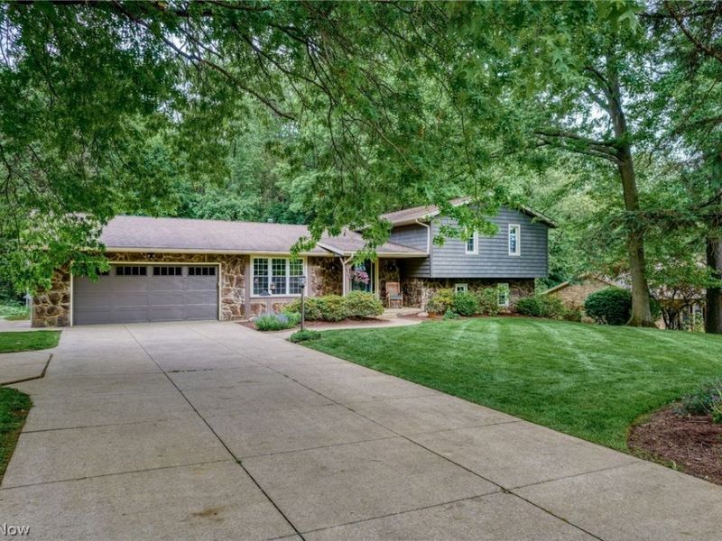 4781 Laburnum Drive, Green, OH 44319 Photo 7