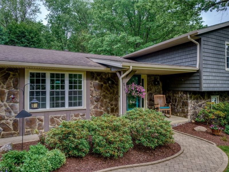 4781 Laburnum Drive, Green, OH 44319 Photo 8