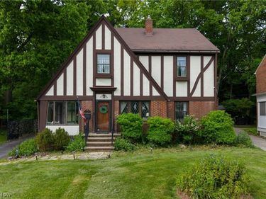 3605 Meadowbrook Boulevard, University Heights, OH 44118