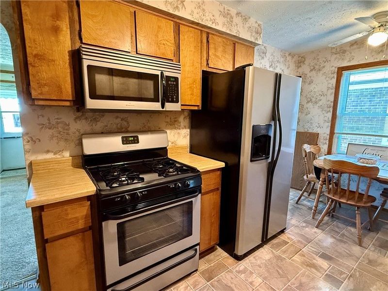 2427 Fortune Avenue, Parma, OH 44134 Photo 8