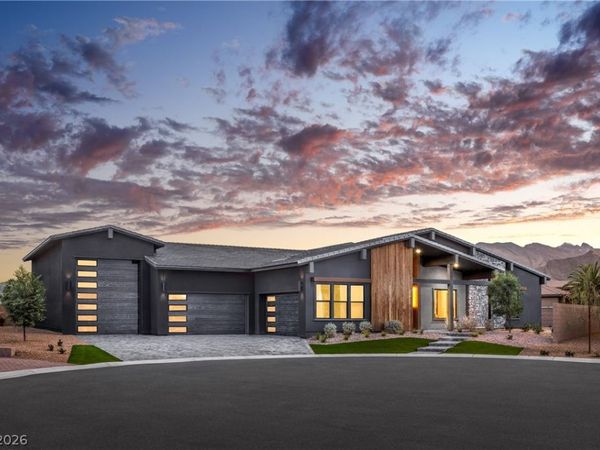 8585 Stange Avenue, Las Vegas, NV 89129
