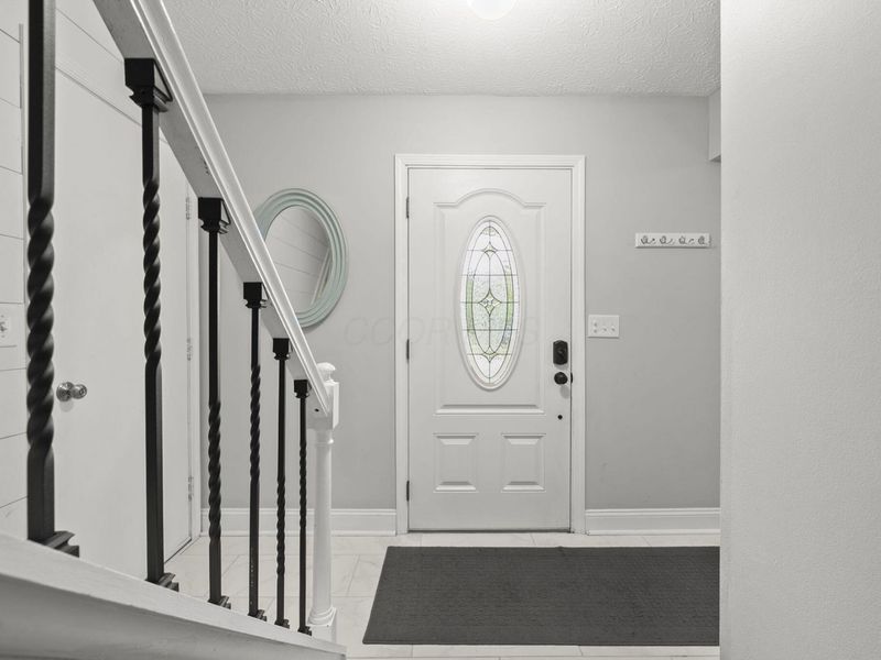 424 Green Meadows Drive W, Powell, OH 43065 Photo 7
