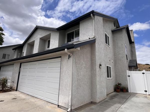 1130 Sumner Avenue, Unit F, El Cajon, CA 92021
