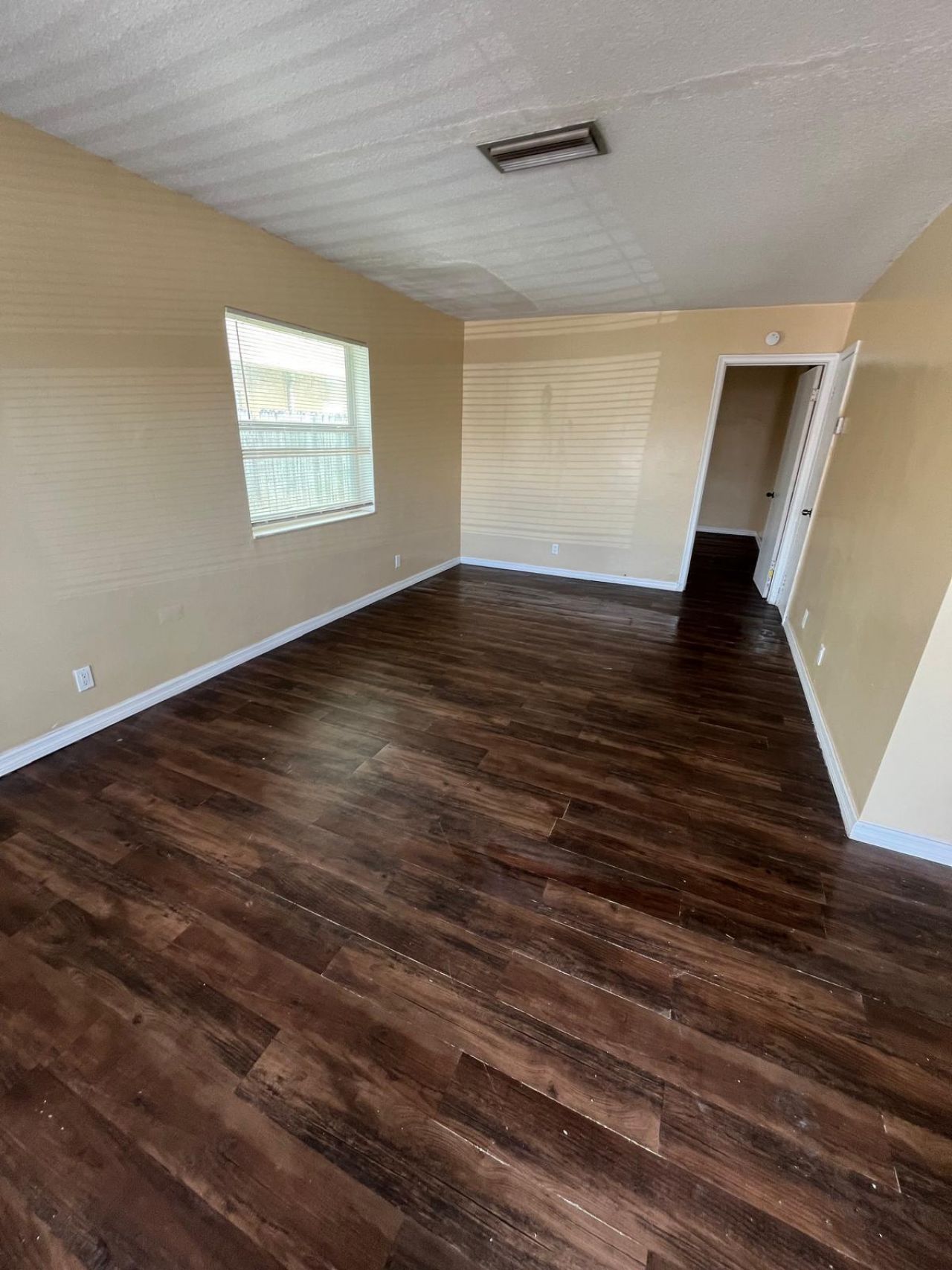 4140 NW 30th Terrace, Lauderdale Lakes, FL 33309 Photo