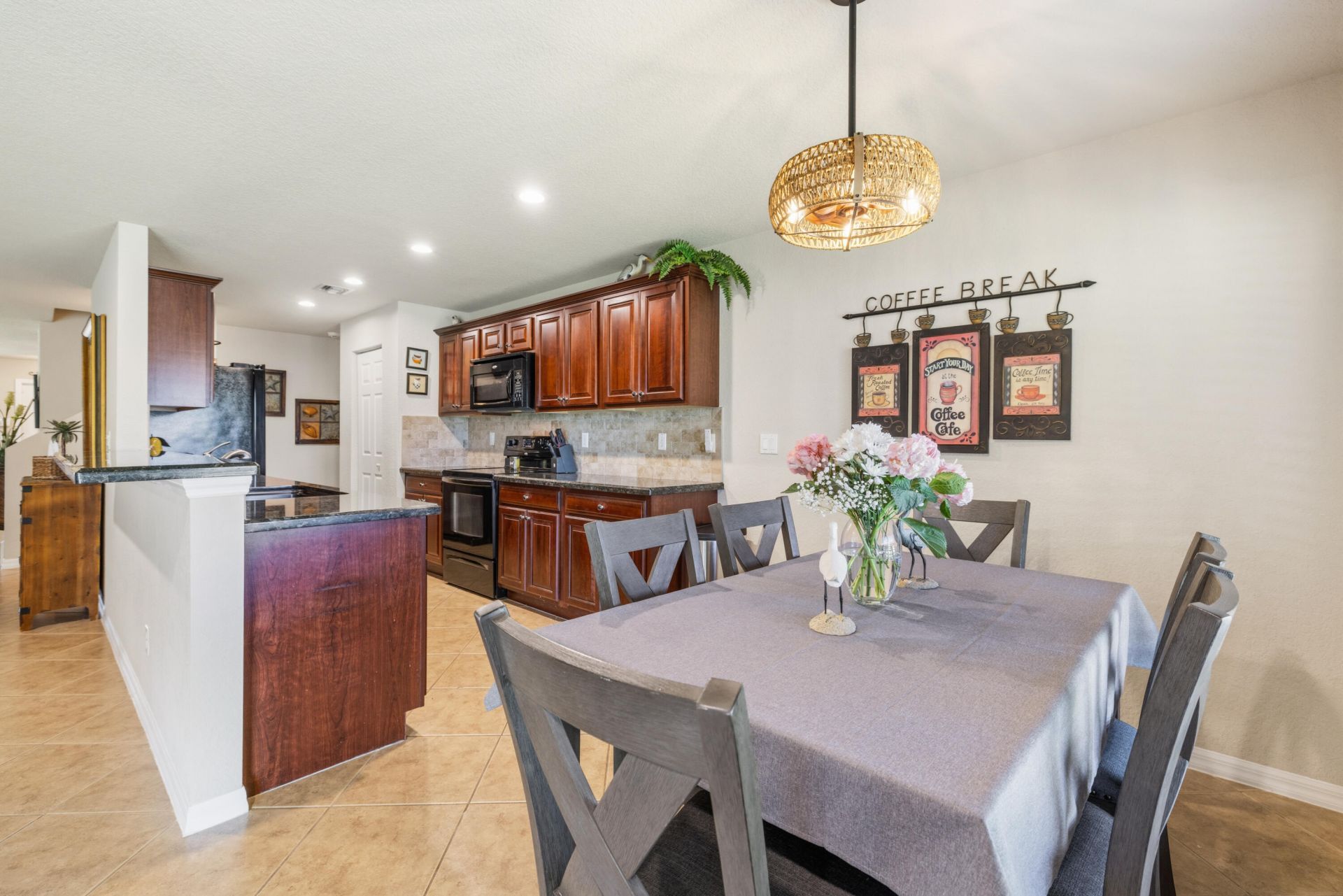 5580 45th Avenue, Vero Beach, FL 32967 Photo