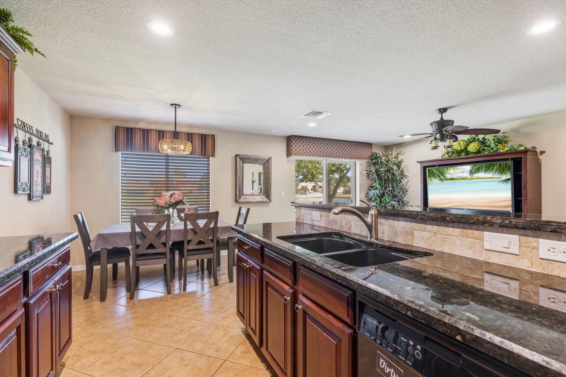 5580 45th Avenue, Vero Beach, FL 32967 Photo