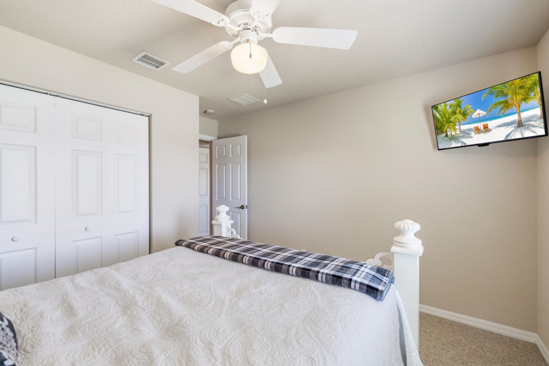 5580 45th Avenue, Vero Beach, FL 32967 Photo