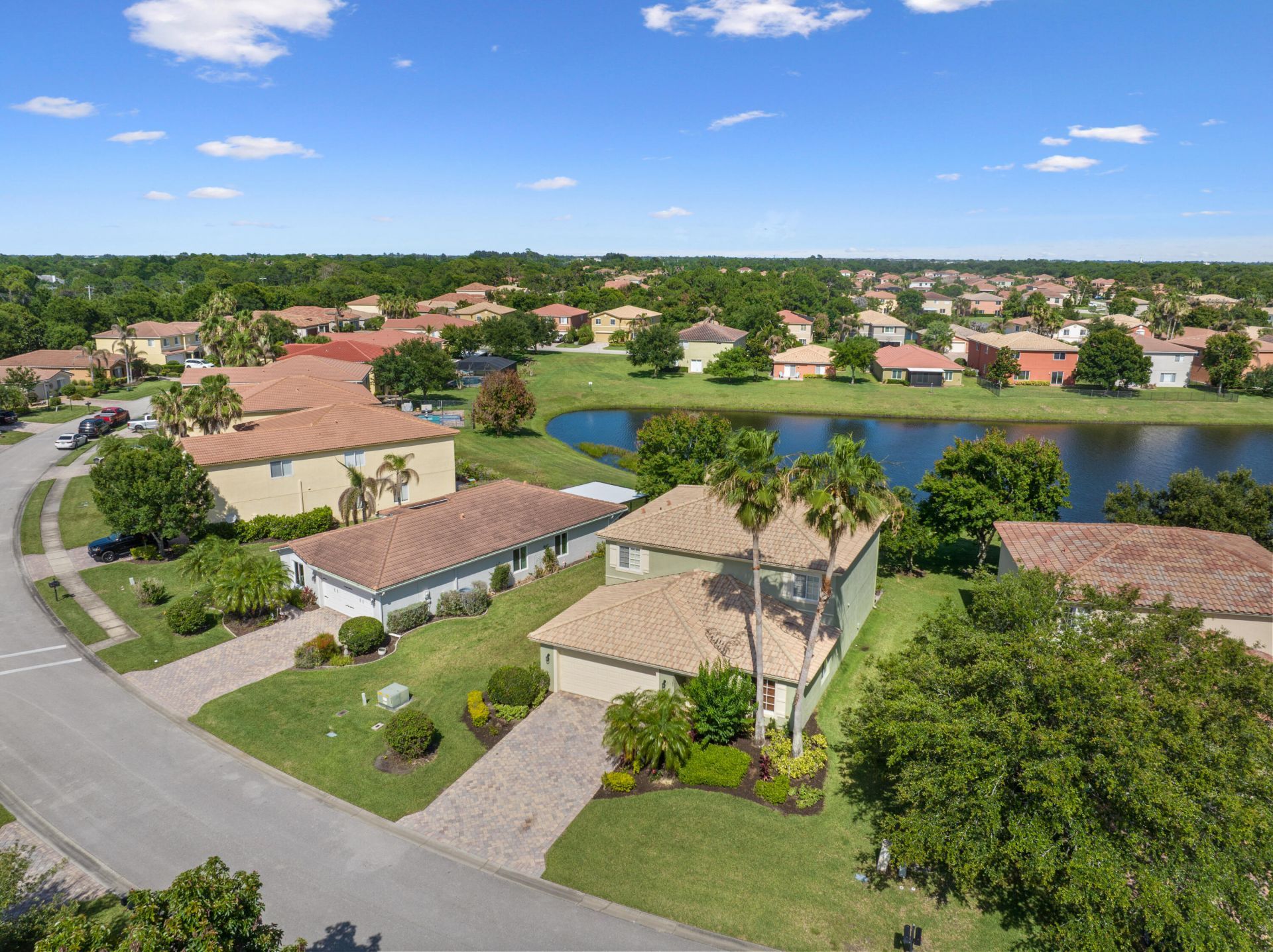 5580 45th Avenue, Vero Beach, FL 32967 Photo