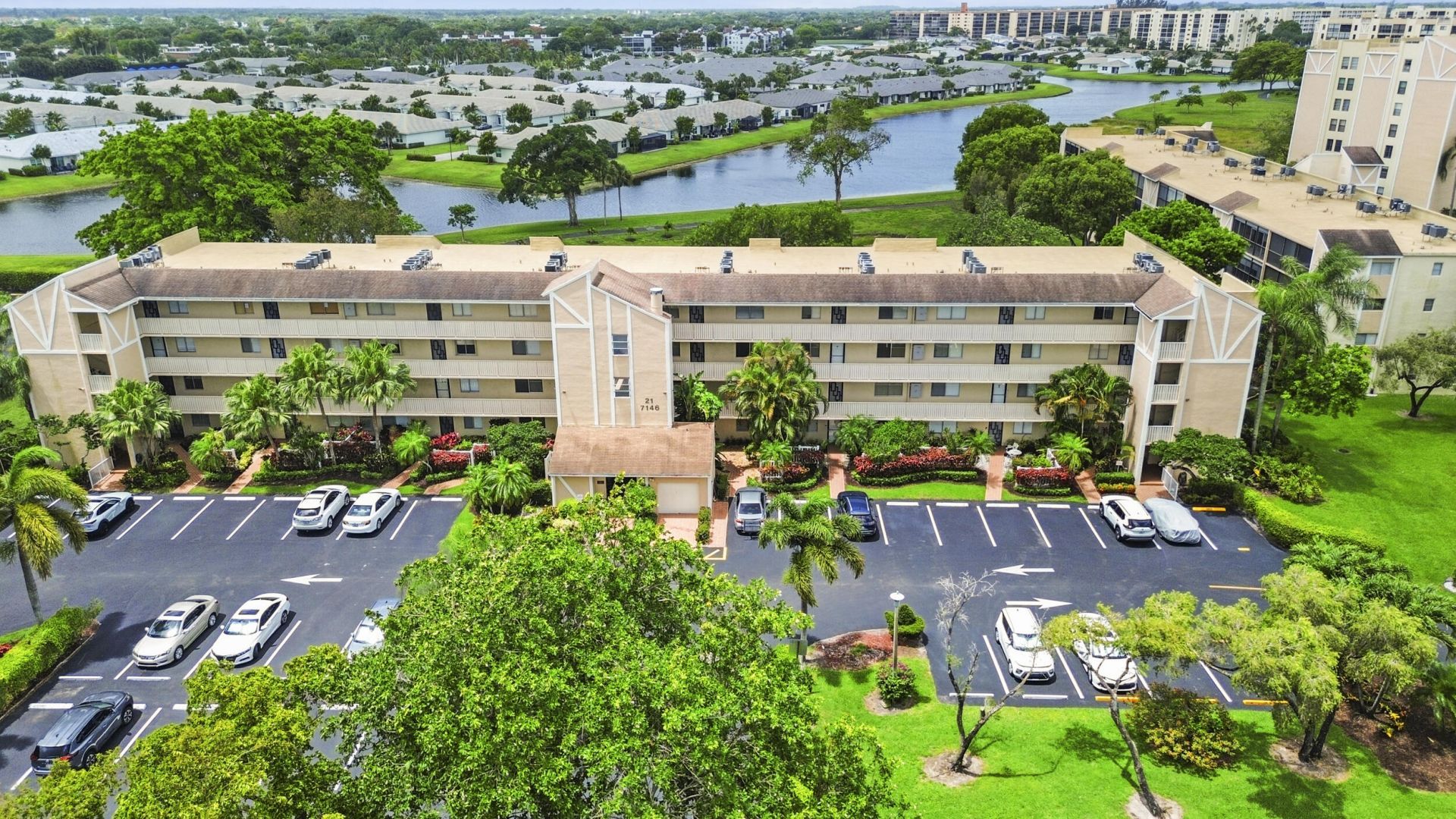 7146 Huntington Lane, Unit 105, Delray Beach, FL 33446 Photo