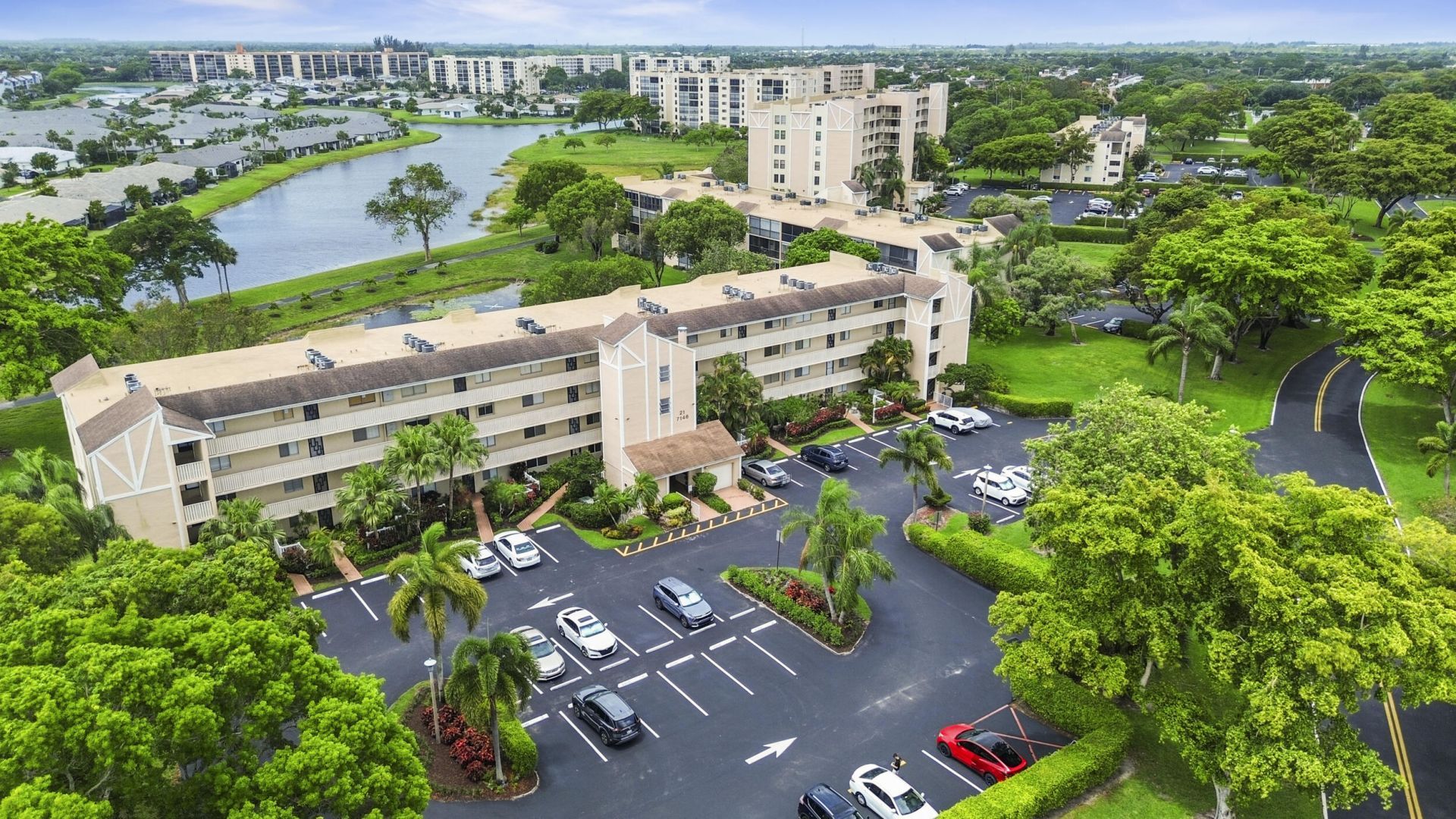 7146 Huntington Lane, Unit 105, Delray Beach, FL 33446 Photo