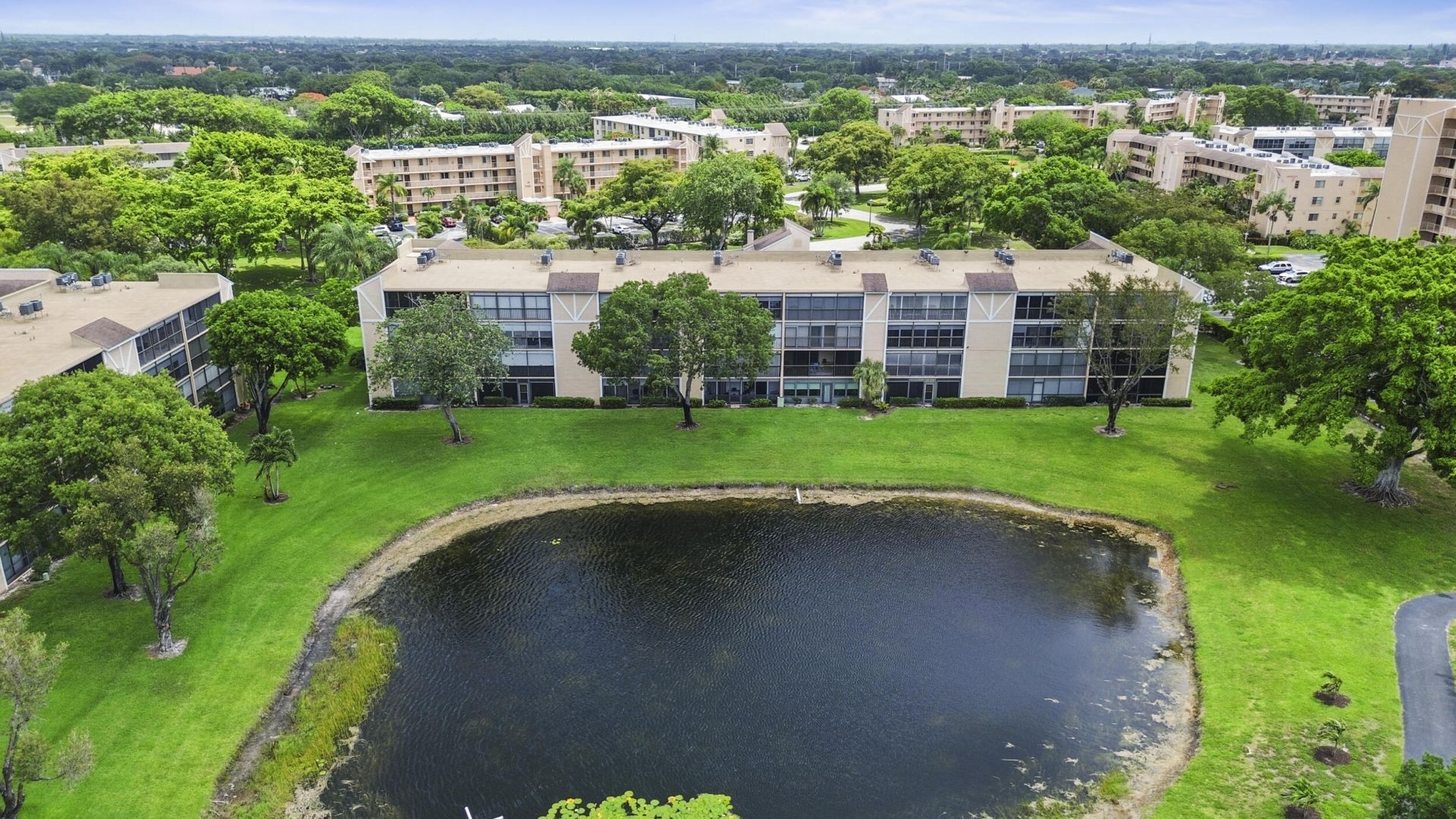7146 Huntington Lane, Unit 105, Delray Beach, FL 33446 Photo