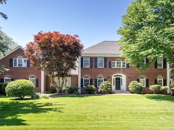 34 Solomon Pierce, Lexington, MA 02420