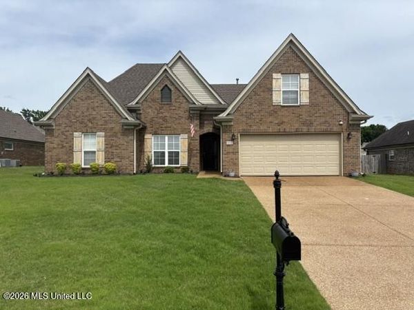 4132 Bramble Crest Drive, Southaven, MS 38672
