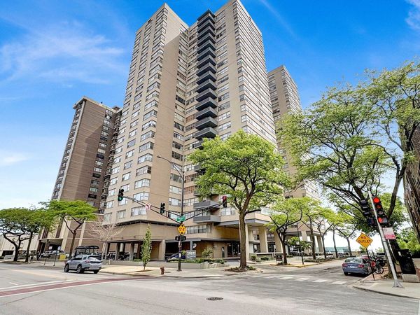 6301 N Sheridan Road , Unit 14L, Chicago, IL 60660