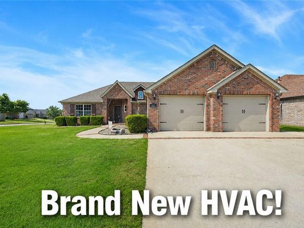 430 Verona Way, Centerton, AR 72719