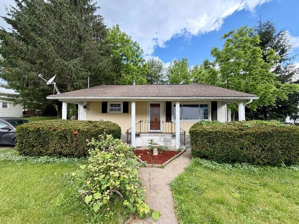 922 Ewart Avenue, BECKLEY, WV 25801