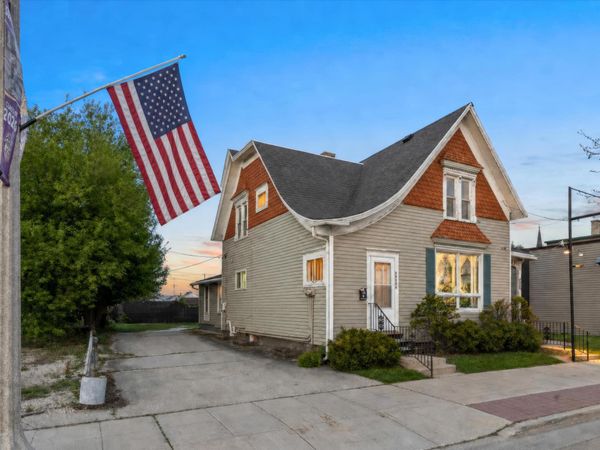 2009 Washington St, Two Rivers, WI 54241
