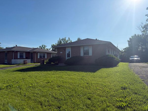 3923-3925 Beulah Road, Columbus, OH 43224