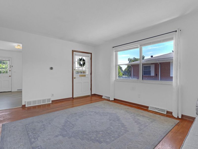 3923-3925 Beulah Road, Columbus, OH 43224 Photo 3