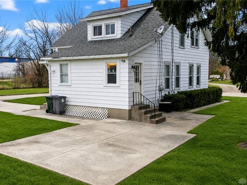 1255 High Street, Troy, OH 45373 Photo 5
