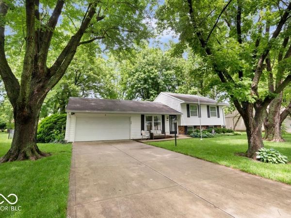 7 Sleepy Hollow Drive, Westfield, IN 46074