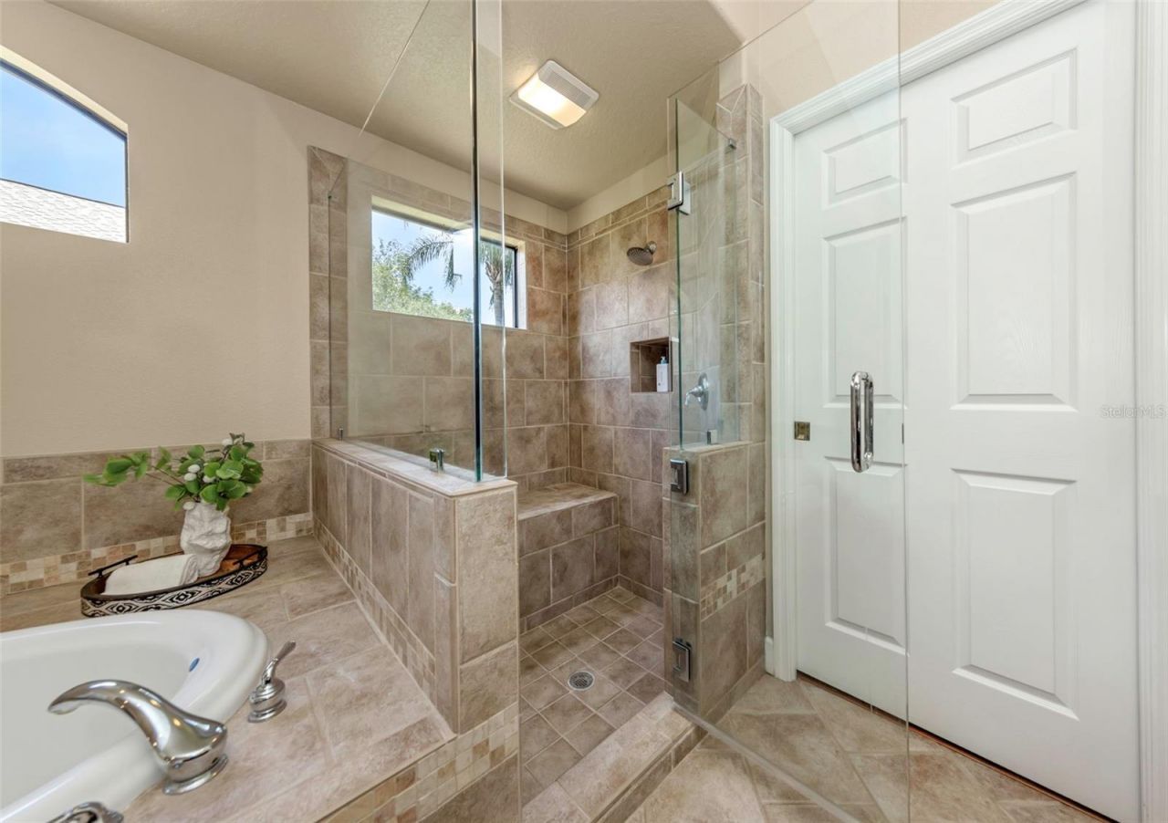 3675 Janus Way, Palm Harbor, FL 34685 Photo