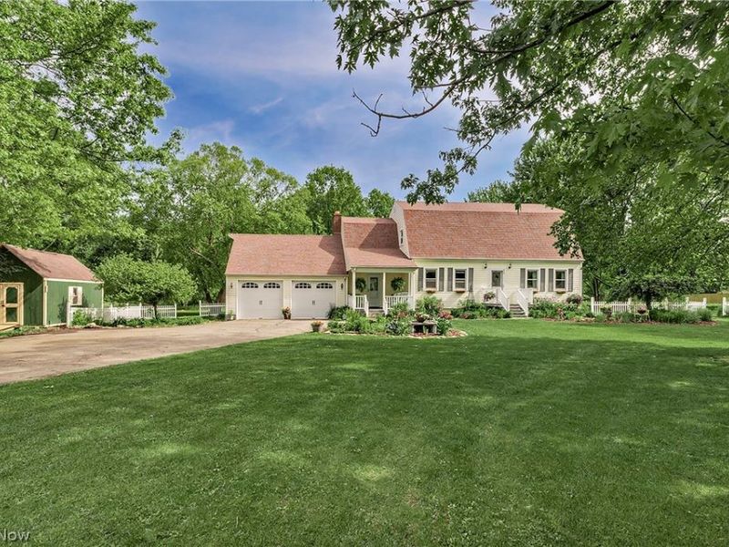 8635 Crow Road, Litchfield, OH 44253 Photo 1