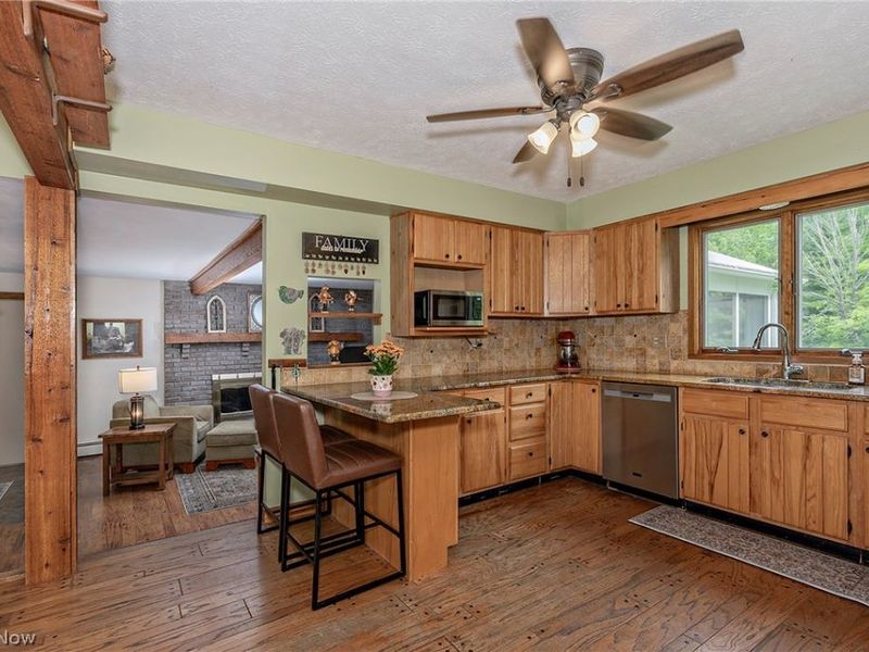 8635 Crow Road, Litchfield, OH 44253 Photo 10