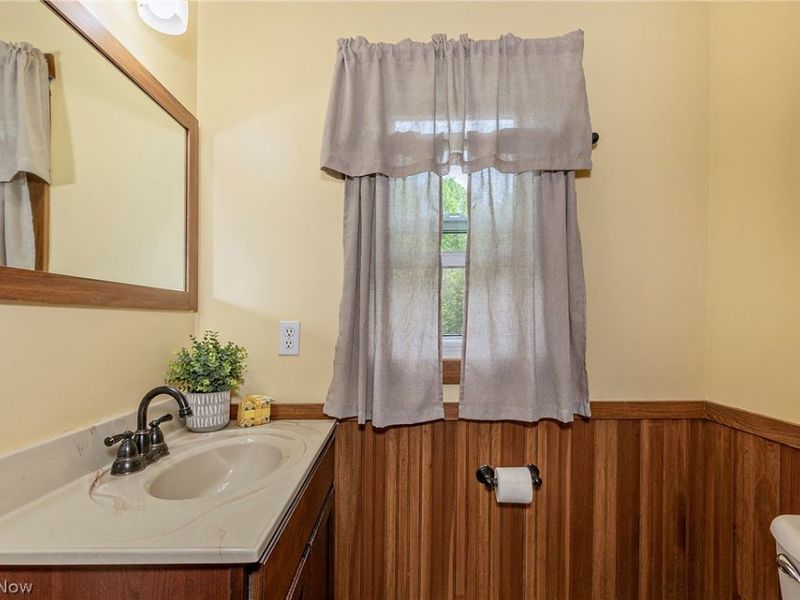 8635 Crow Road, Litchfield, OH 44253 Photo 19