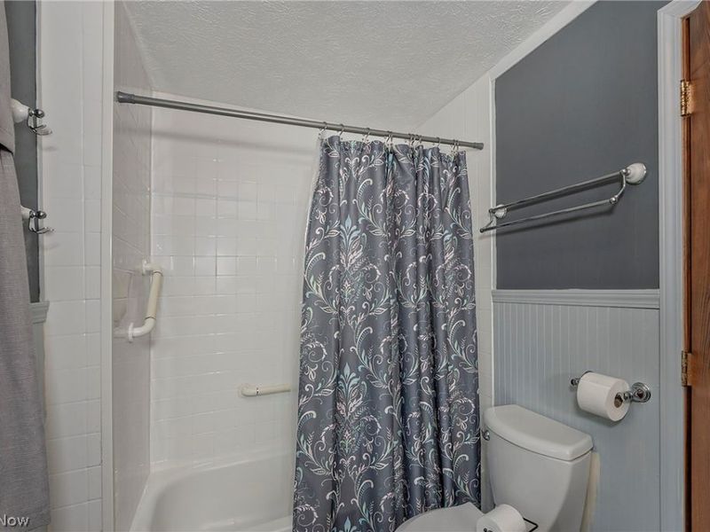 8635 Crow Road, Litchfield, OH 44253 Photo 24