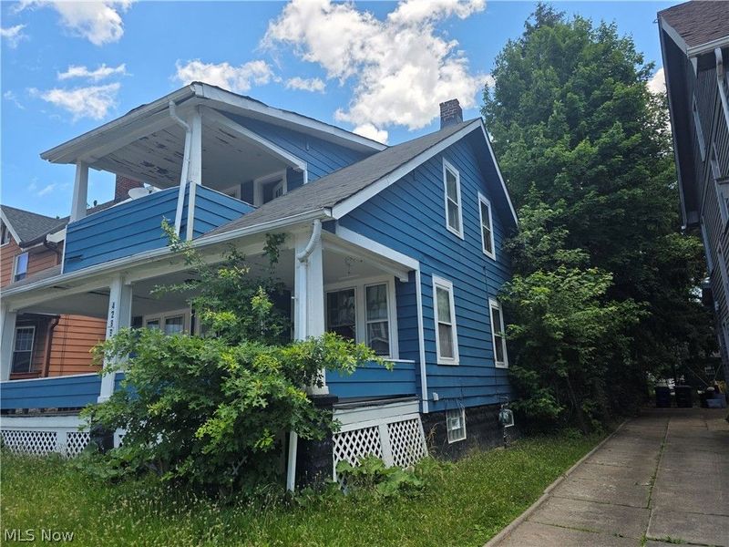 4289 E 136th Street, Cleveland, OH 44105 Photo 3