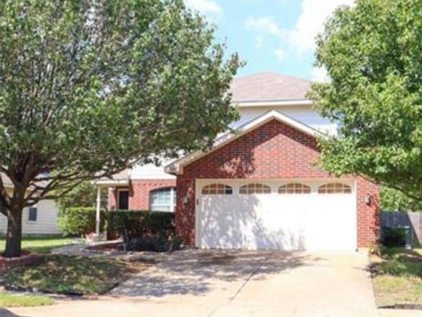 129 Centennial Place, Crowley, TX 76036