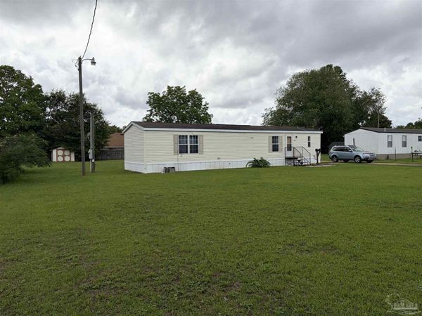5685 Windrun Pl, Pace, FL 32571