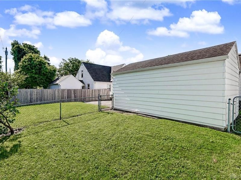 3621 Cleveland Avenue, Dayton, OH 45410 Photo 41