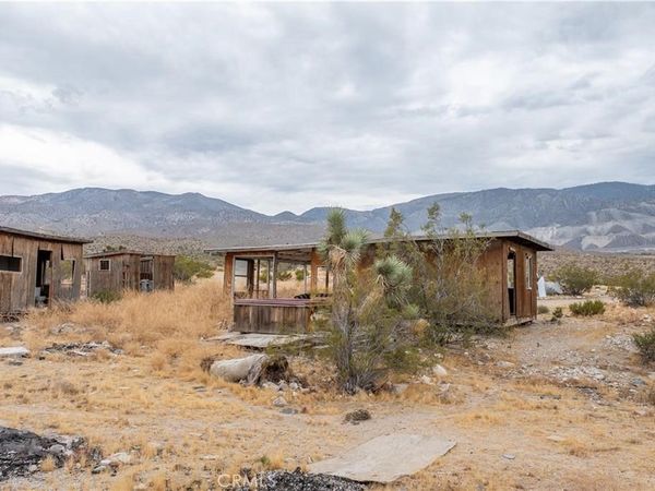 37050 Cheshire Road, Lucerne Valley, CA 92356