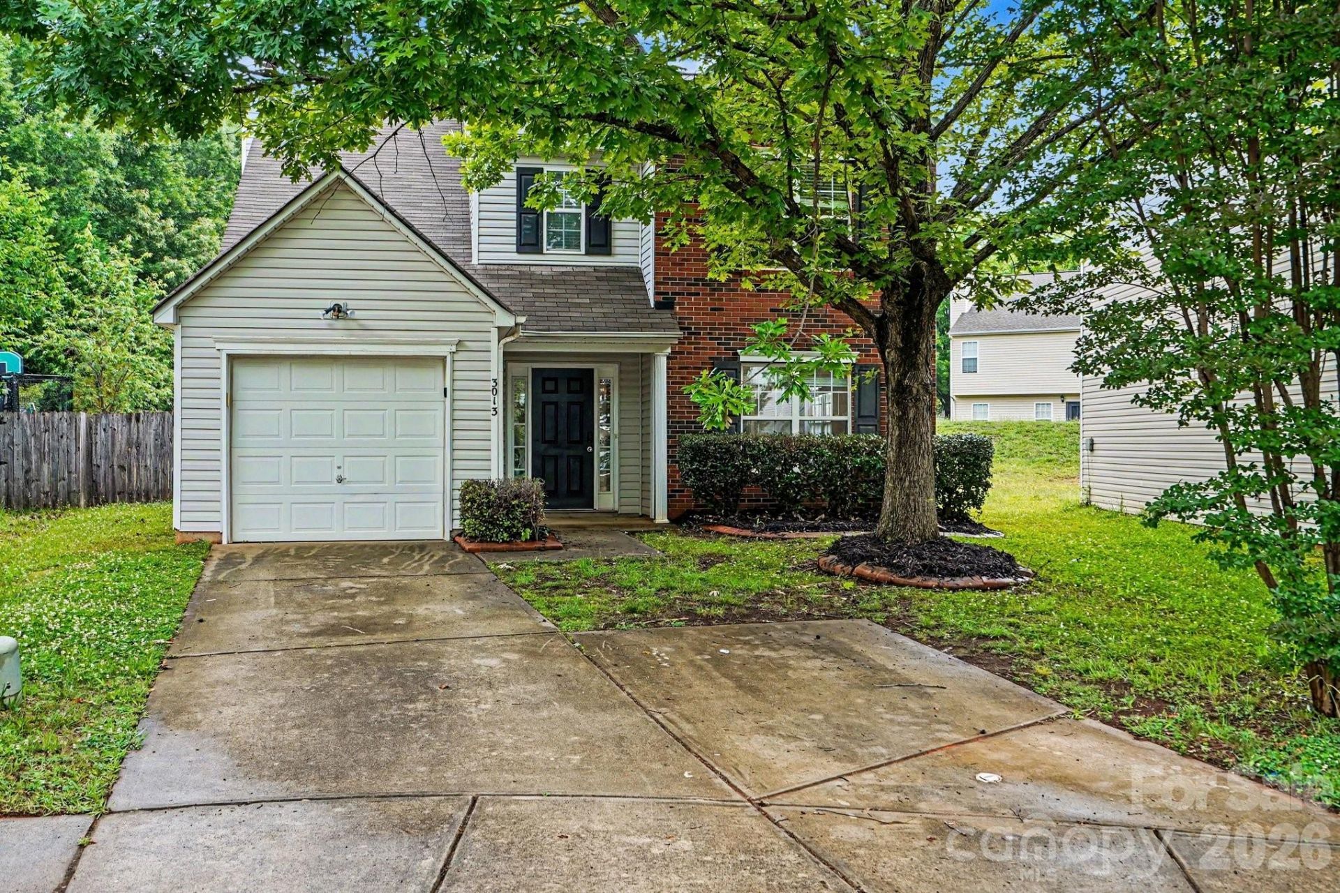 3013 Robin Terry Court, Charlotte, NC 28208 Main Photo