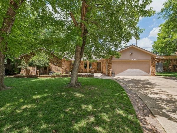 1629 Exeter Court, Oklahoma City, OK 73159