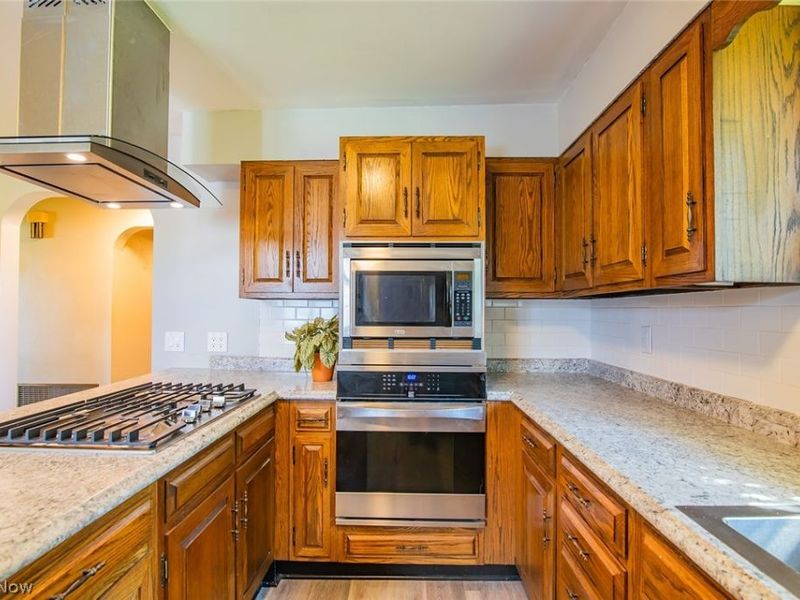 740 Mary Street, Belpre, OH 45714 Photo 17