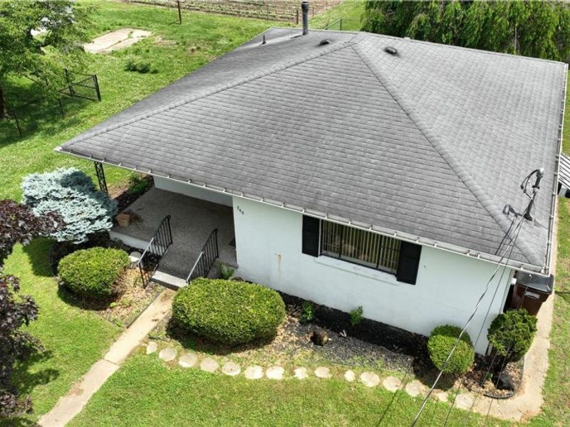 740 Mary Street, Belpre, OH 45714 Photo 2
