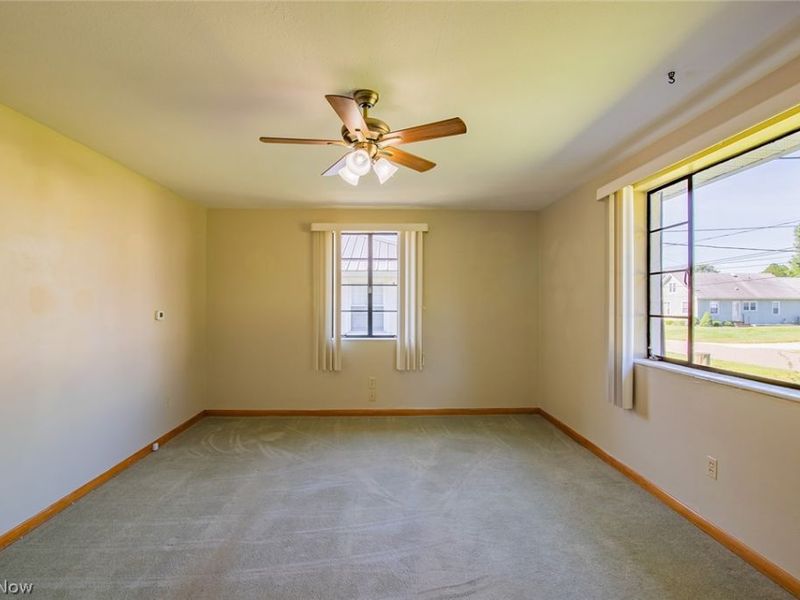 740 Mary Street, Belpre, OH 45714 Photo 9