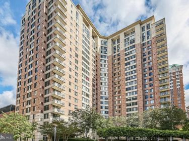 851 N GLEBE ROAD, Unit 1003, ARLINGTON, VA 22203