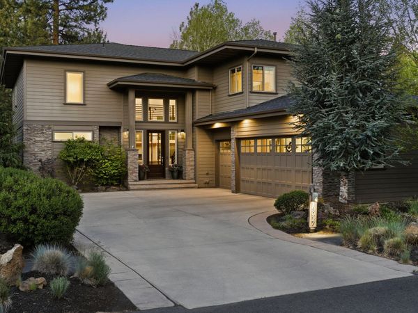19017 NW Mt Shasta Drive, Bend, OR 97703
