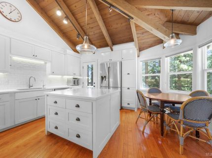 1581 Estate Court, South Lake Tahoe, CA 96150 Photo